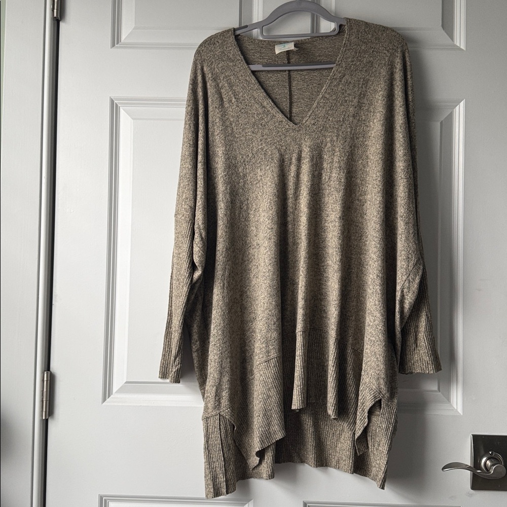 Freeloader sweater